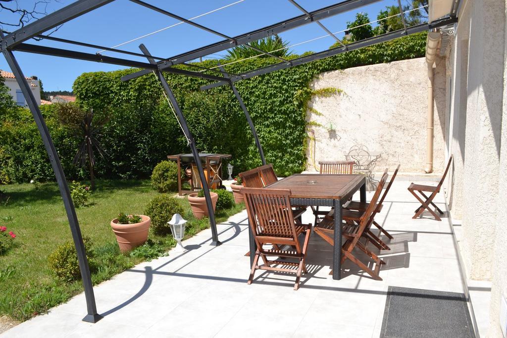 L'Escapade Provencale Villa มาร์ติกส์ ภายนอก รูปภาพ